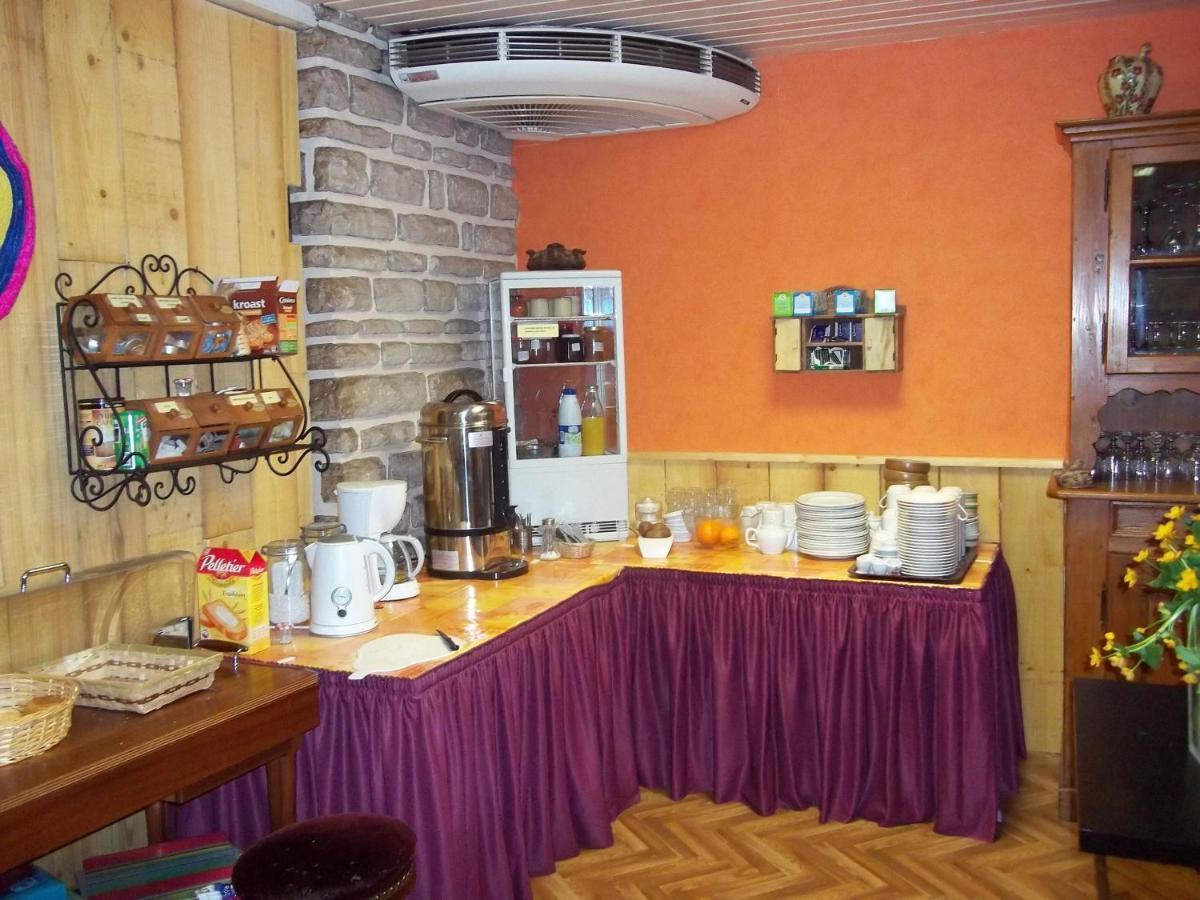 L'Etoile D'Or Hotel Бурбон-ле-Ба Екстериор снимка